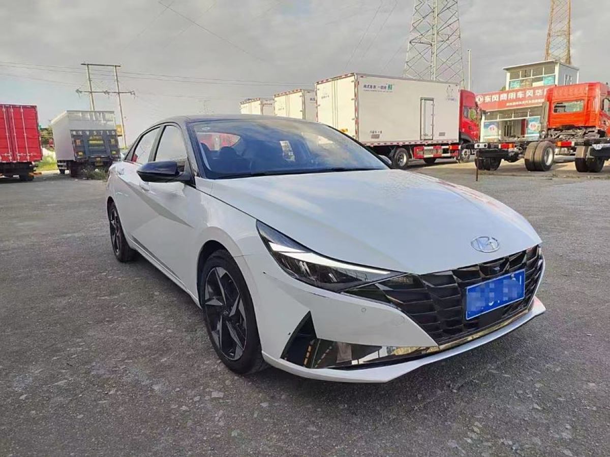 現(xiàn)代 伊蘭特  2021款 1.5L LUX尊貴版圖片