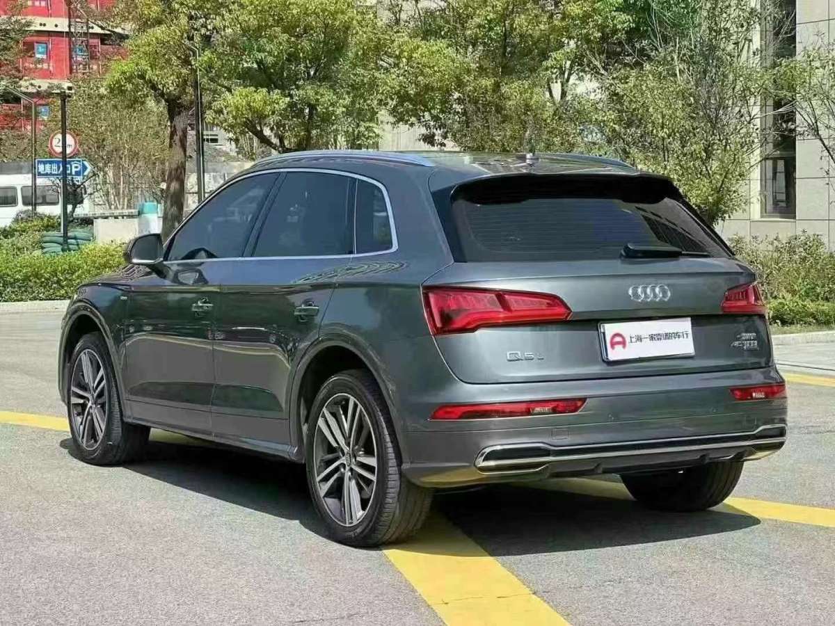 2021年6月奧迪 奧迪Q5L  2021款 40 TFSI 時尚動感型