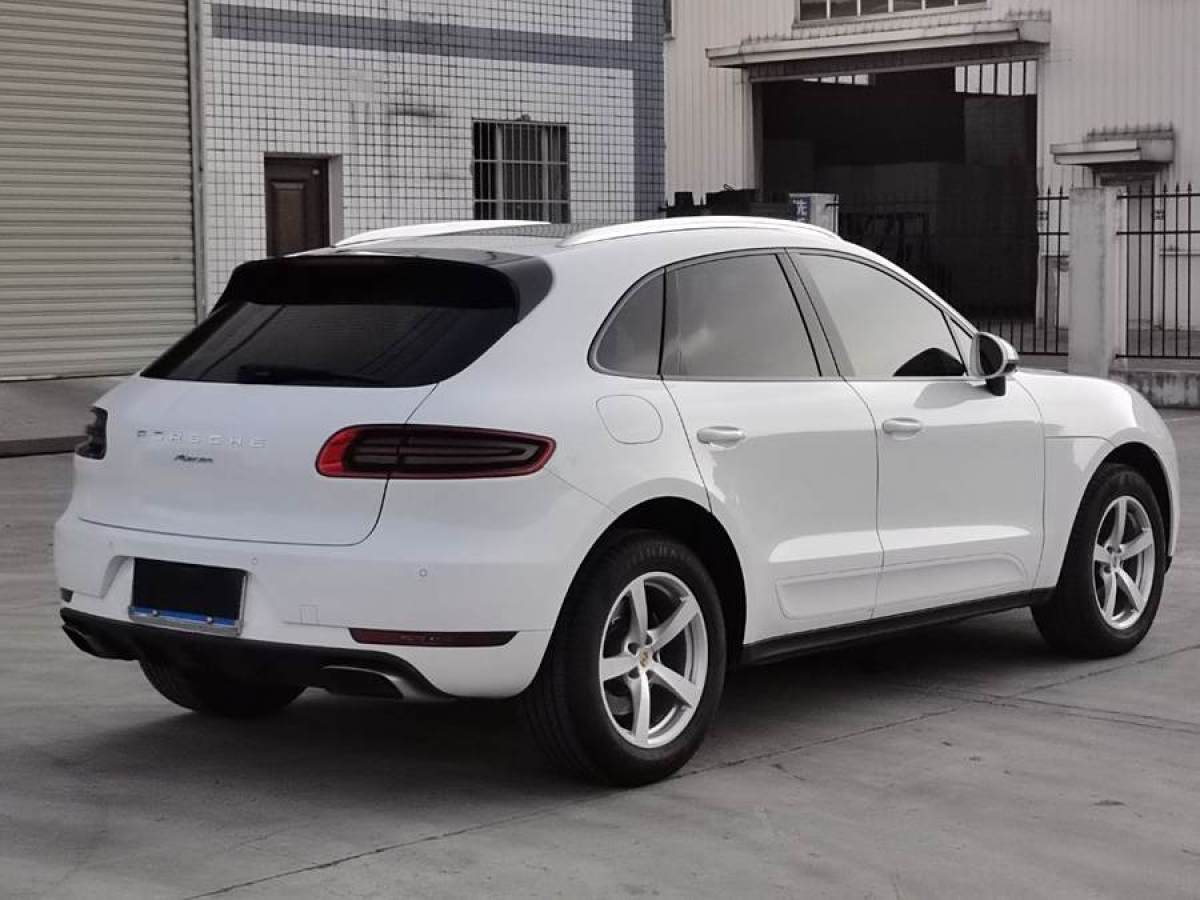 保時(shí)捷 Macan  2016款 Macan 2.0T圖片