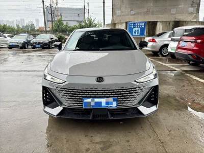 2022年6月 长安 长安UNI-V 1.5T 尊贵型图片