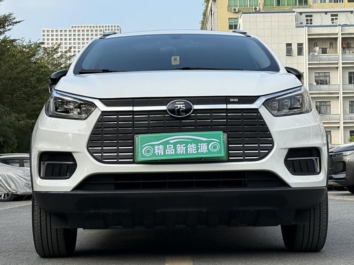 比亞迪 元新能源  2019款 EV360 智聯(lián)悅享型圖片