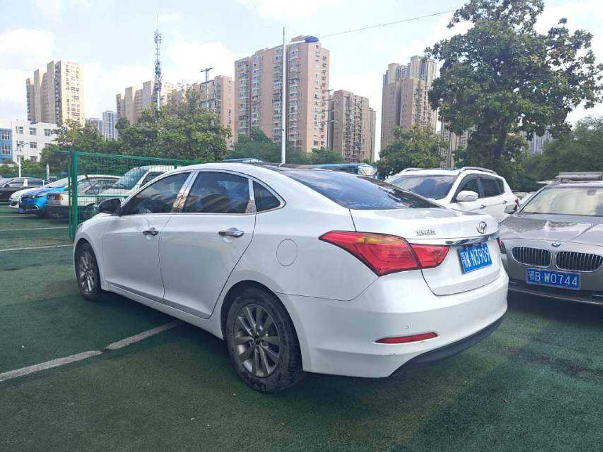 現(xiàn)代 名圖  2014款 1.8L 自動(dòng)智能型GLS圖片