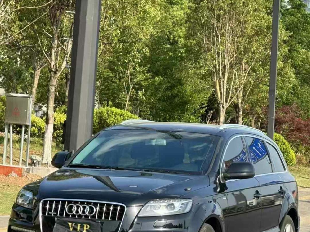 奧迪 奧迪Q7  2013款 Q7 35TDI quattro 領先型圖片