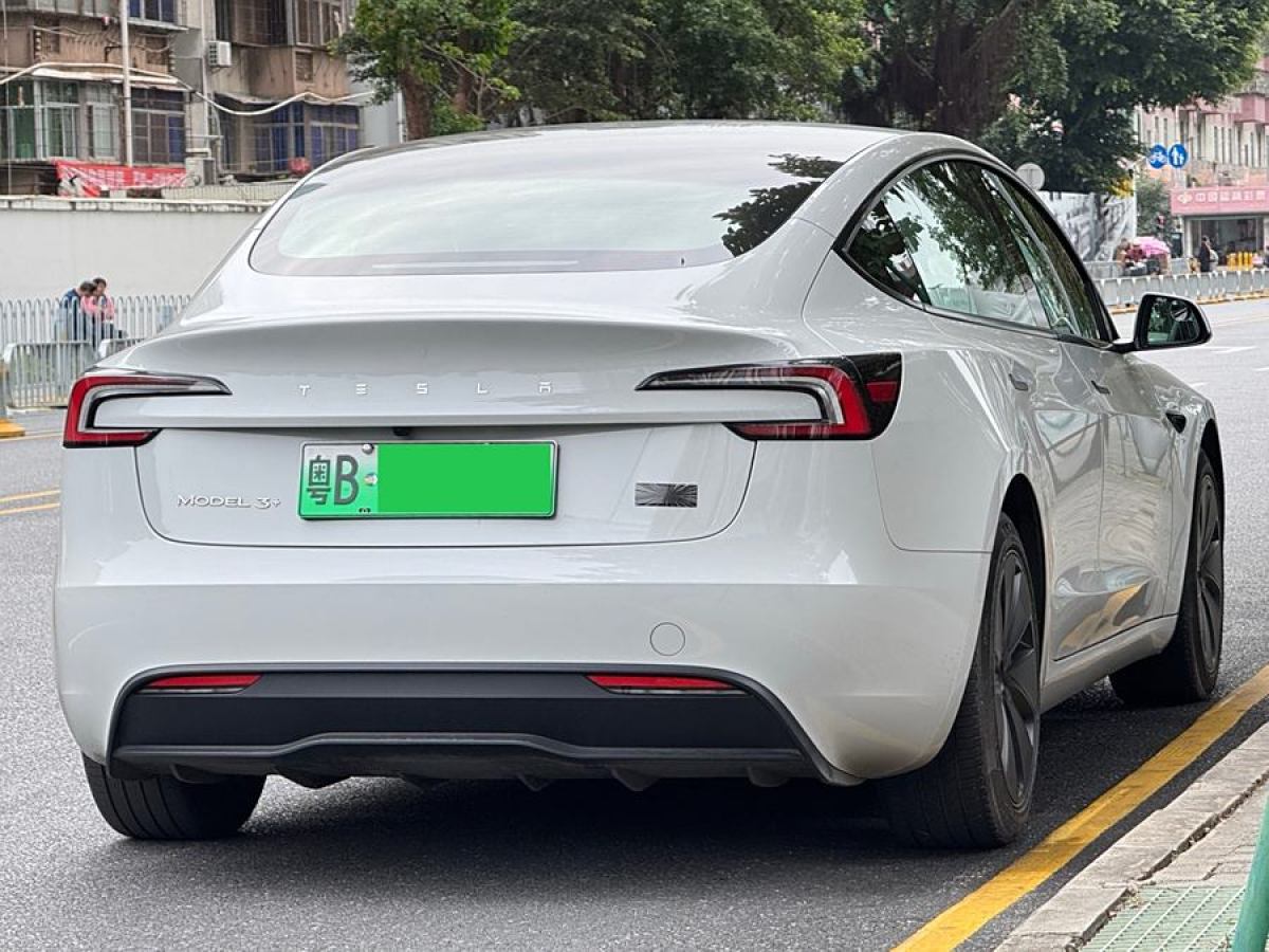 特斯拉 Model Y  2023款 長續(xù)航全輪驅(qū)動版圖片