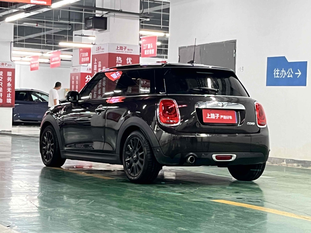 MINI CLUBMAN  2016款 改款 1.5T COOPER图片