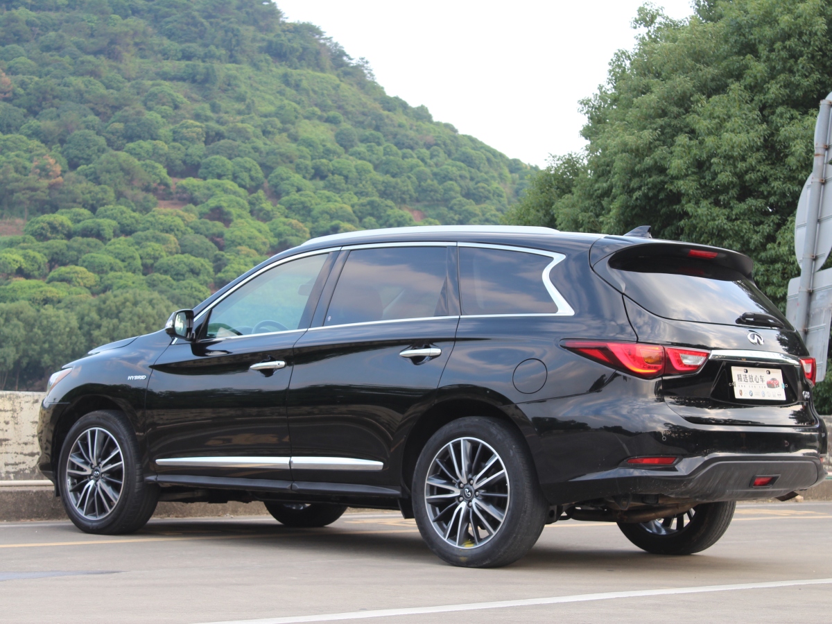 英菲尼迪 QX60  2020款 2.5 S/C Hybrid 兩驅(qū)卓越版 國VI圖片