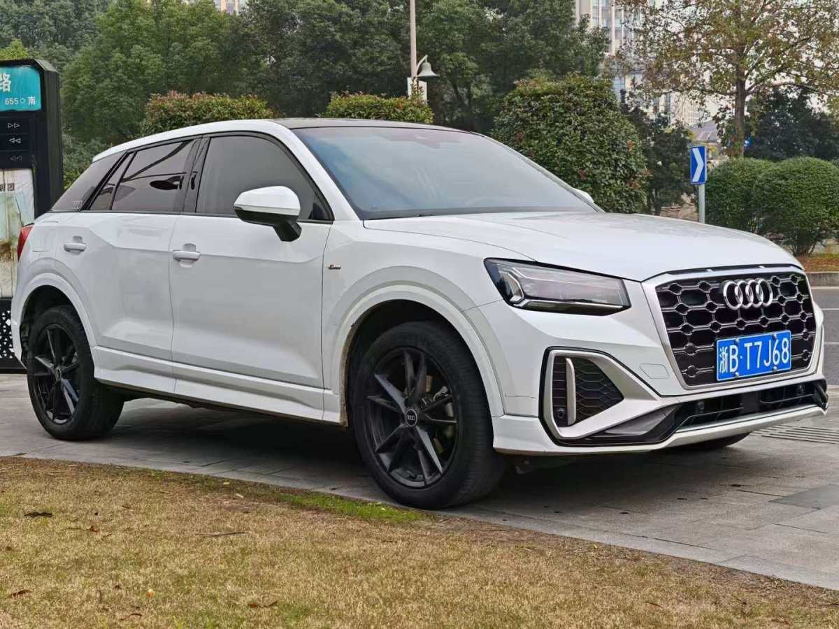 奧迪 奧迪Q2L  2022款 35 TFSI 進取動感型圖片