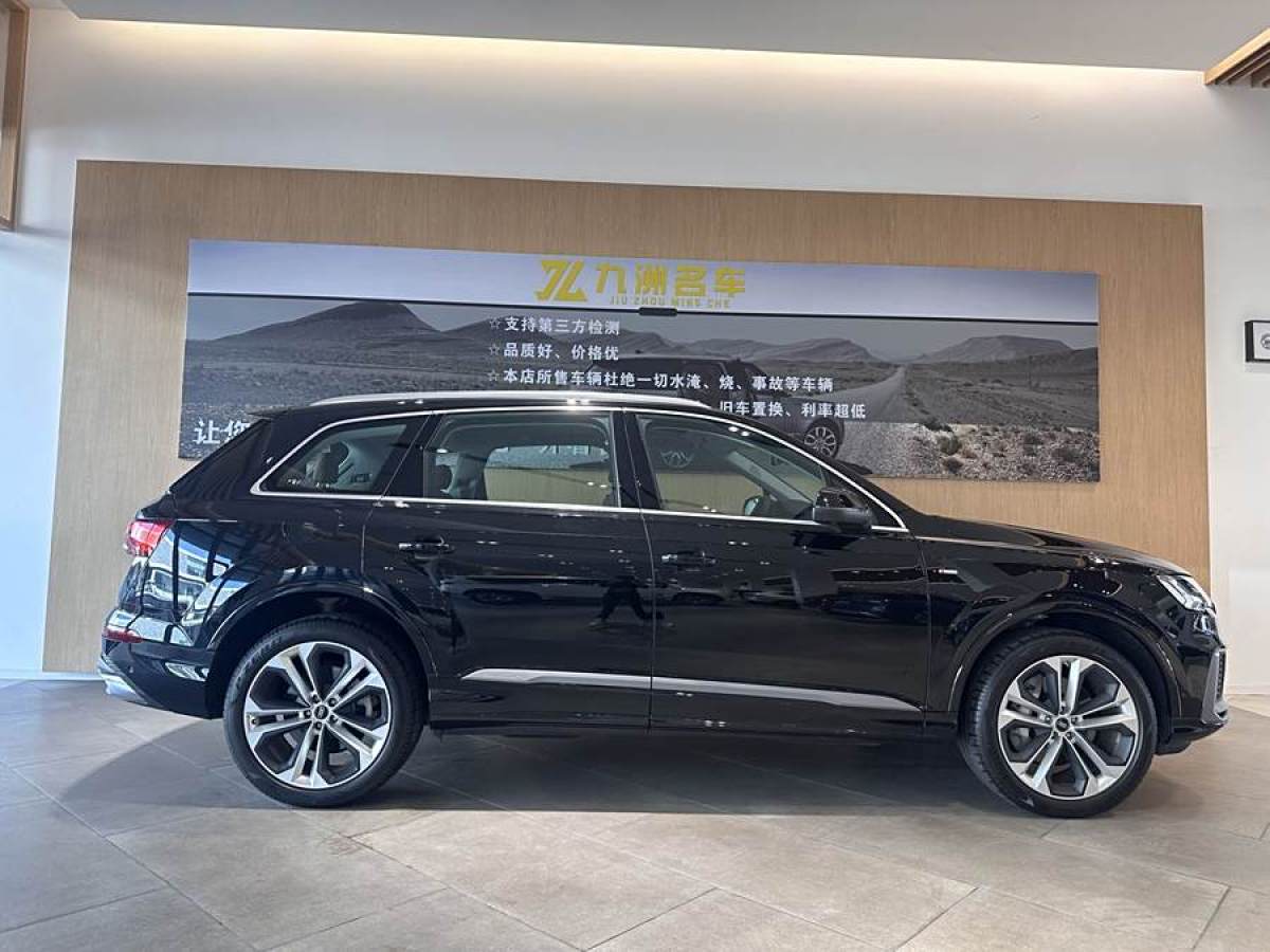 2023年8月奧迪 奧迪Q7  2023款 55 TFSI quattro S line運動型