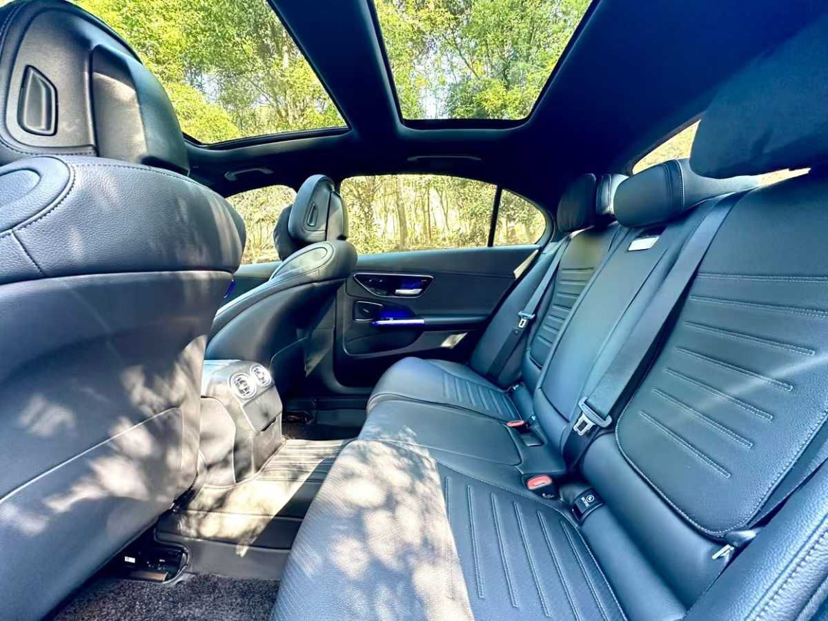 奔馳 奔馳C級  2024款 C 260 L 4MATIC 運(yùn)動版圖片