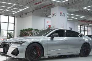 奥迪A7 奥迪 45 TFSI 臻选型