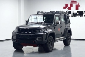 BJ40 北京 2.0D 自動四驅(qū)刀鋒英雄版?zhèn)b客型（前后電控鎖）