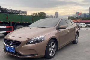 V40 沃尔沃 T3 智逸版