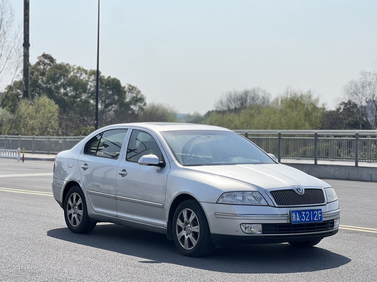 斯柯達 明銳  2009款 1.6L 自動逸仕版圖片