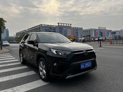 2023年4月 豐田 RAV4榮放 2.0L CVT兩驅(qū)風(fēng)尚版圖片