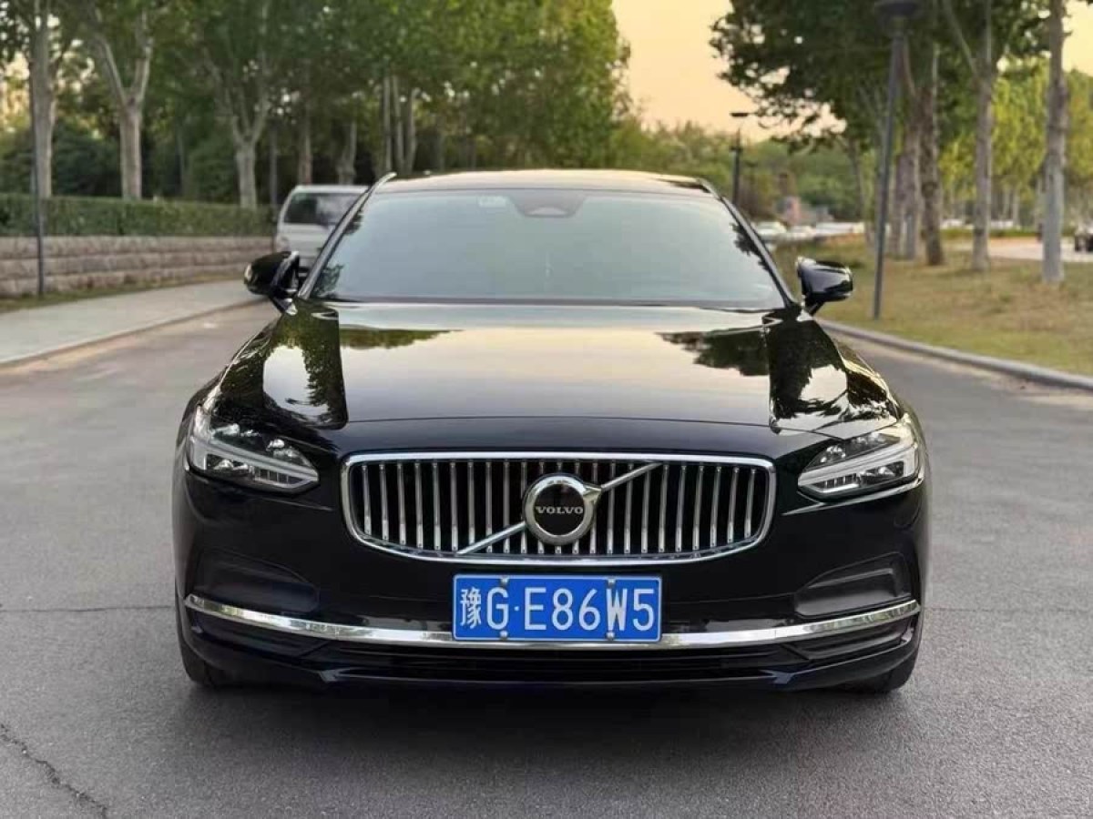 沃爾沃 S90  2025款 B5 智雅豪華版圖片