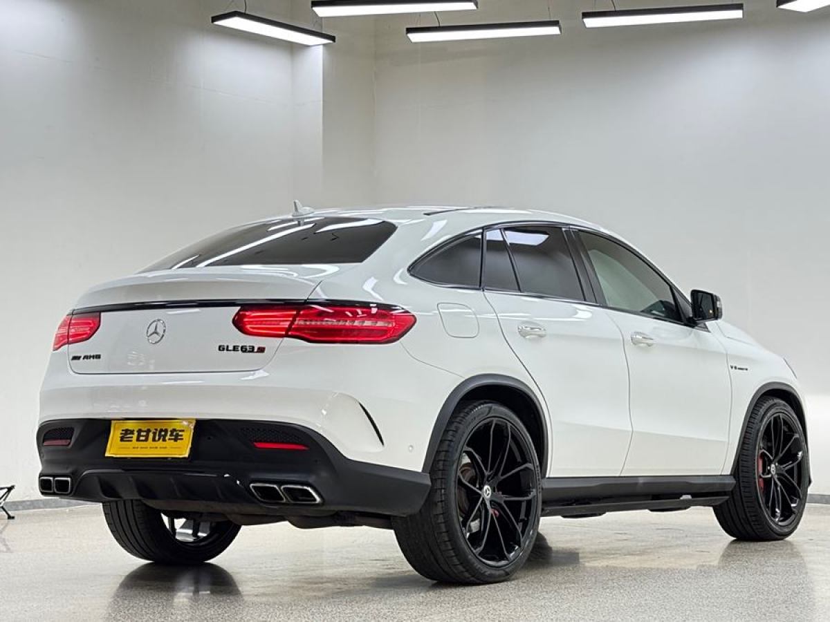 奔馳 奔馳GLE轎跑 AMG  2015款 AMG GLE 63 4MATIC 轎跑SUV圖片