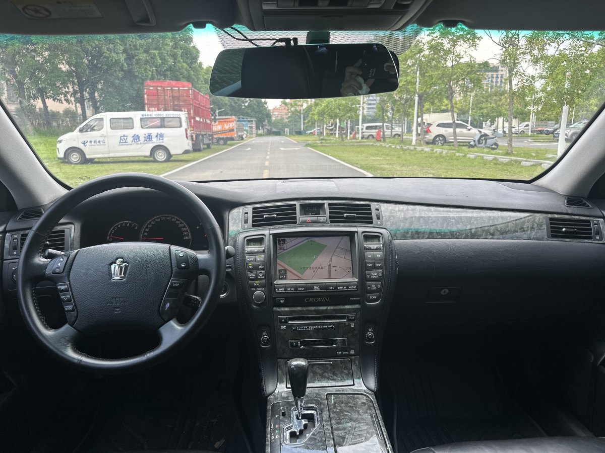2005年4月豐田 皇冠  2005款 3.0L Royal Saloon