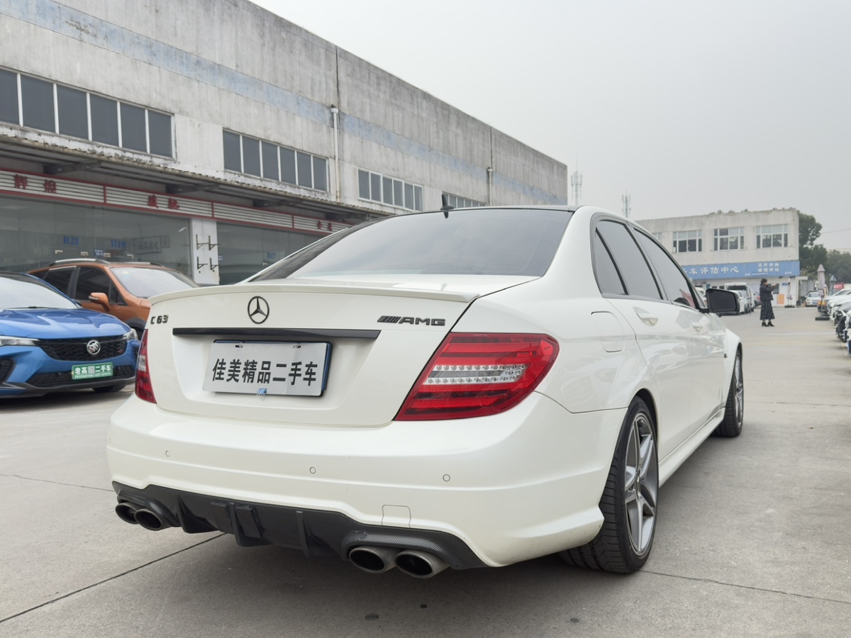 奔馳 奔馳C級AMG  2012款 AMG C 63 高性能版圖片