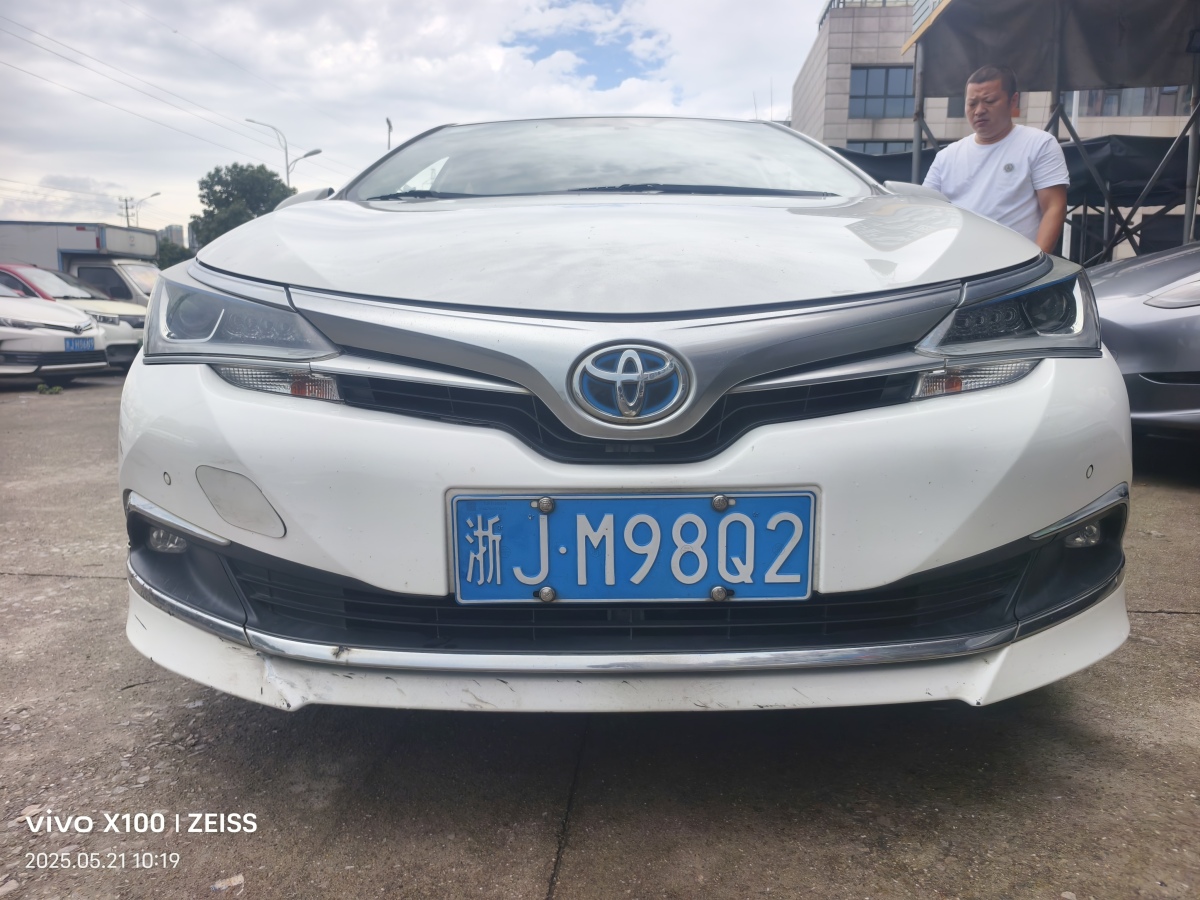 豐田 卡羅拉  2017款 改款雙擎 1.8L E-CVT領(lǐng)先版圖片
