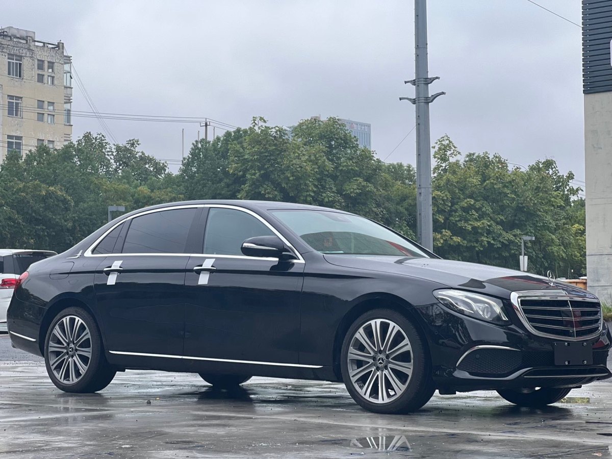 2019年6月奔馳 奔馳E級(jí)  2019款 E 350 L 4MATIC