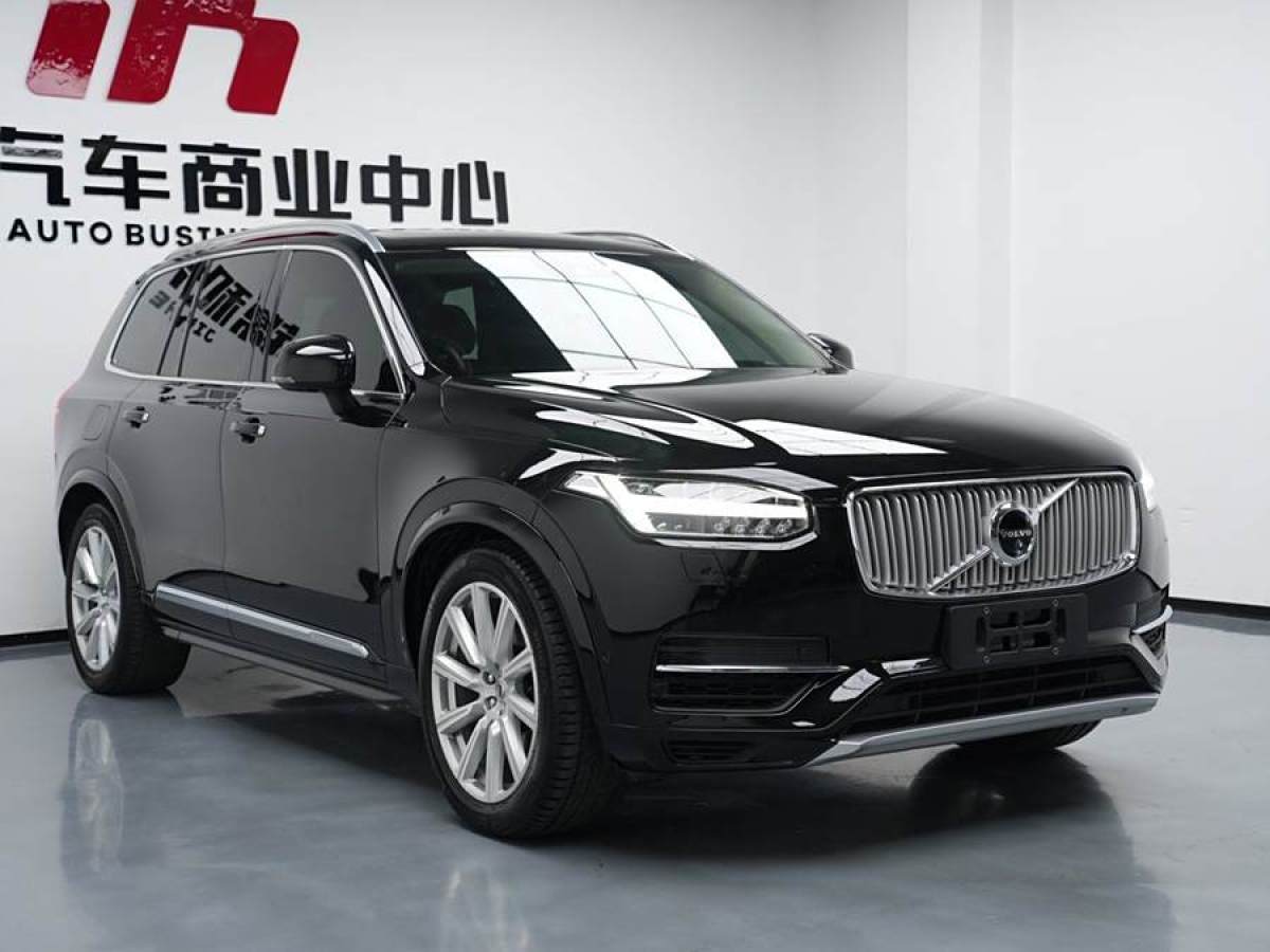 沃爾沃 XC90新能源  2019款 E驅(qū)混動(dòng) T8 個(gè)性運(yùn)動(dòng)版 7座圖片