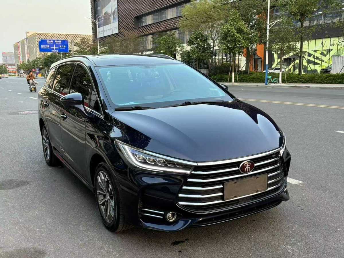 比亞迪 宋MAX  2019款 1.5T 自動(dòng)智聯(lián)睿逸天窗型 6座 國VI圖片