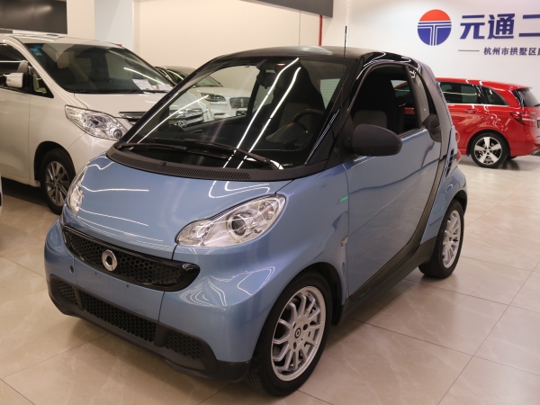 smart fortwo  2012款 1.0 MHD 硬顶标准版