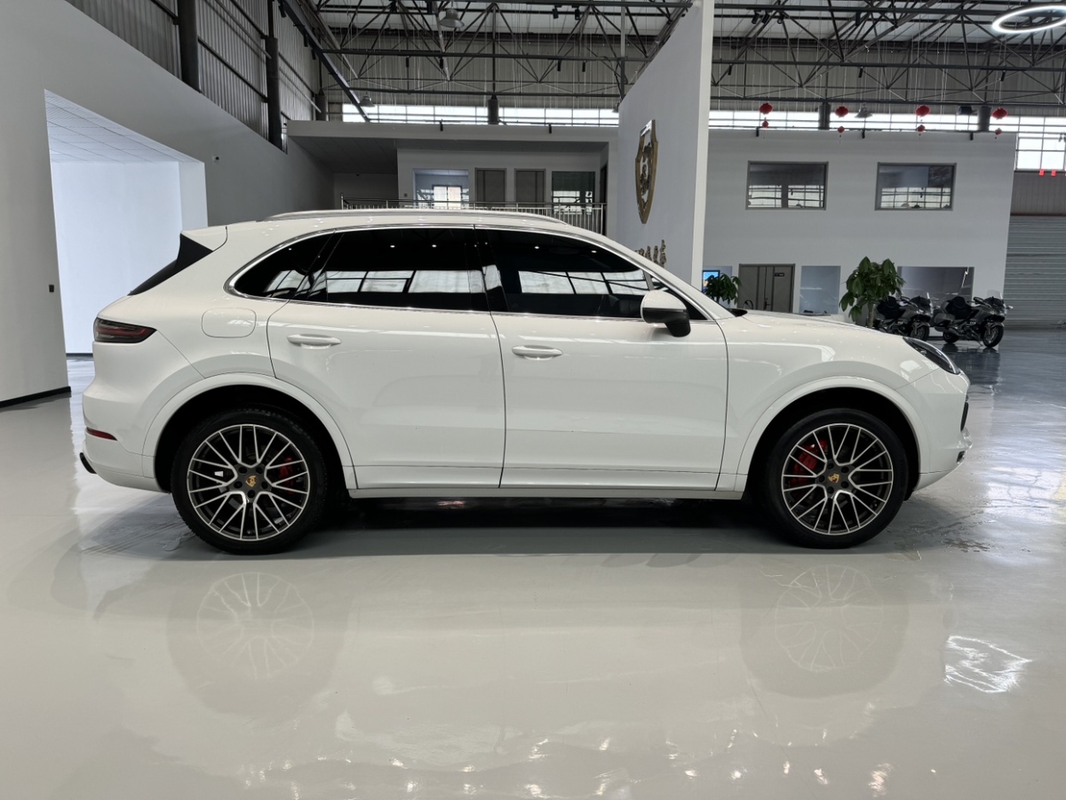 保时捷 Cayenne  2019款 Cayenne 3.0T图片