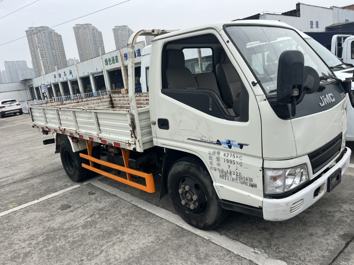 江鈴 順達(dá)窄  國五圖片