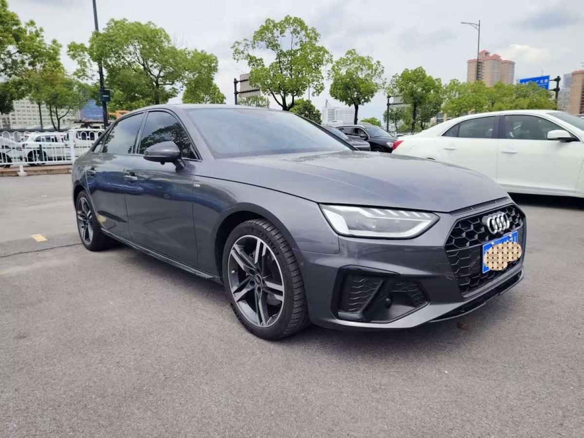奧迪 奧迪A4L  2022款 40 TFSI 豪華動感型圖片