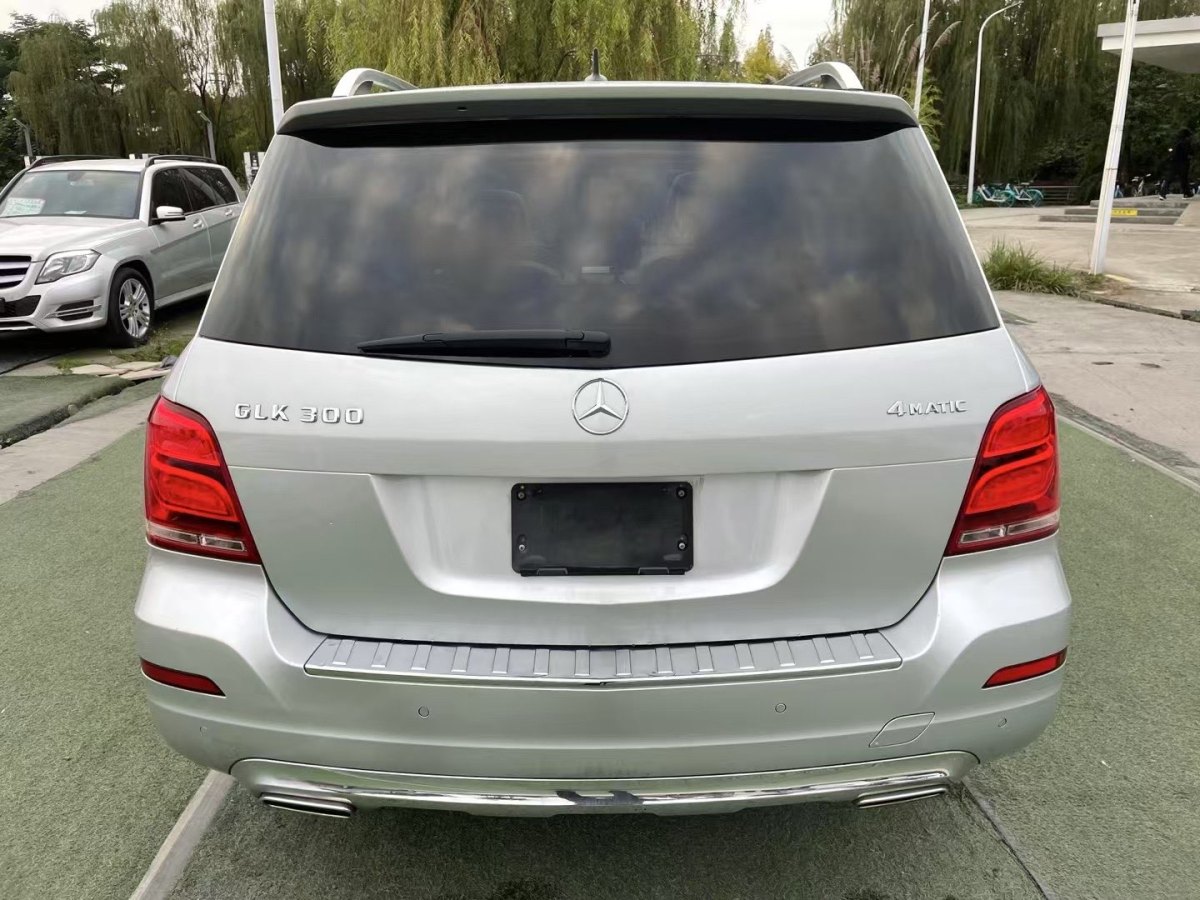 奔馳 奔馳GLK級(jí)  2013款 改款 GLK 300 4MATIC 時(shí)尚型圖片