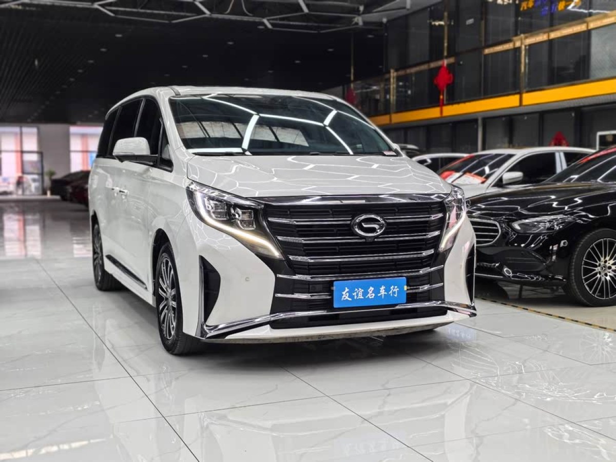 廣汽傳祺 M8  2021款 領(lǐng)秀系列 390T 至尊版圖片