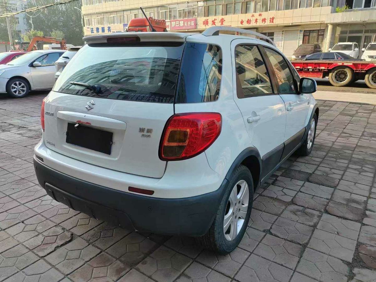 鈴木 天語(yǔ) SX4  2013款 1.6L 自動(dòng)酷銳型圖片