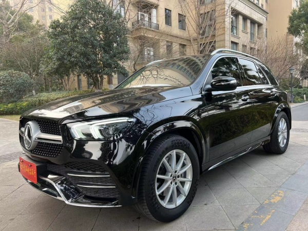 奔驰 奔驰GLE  2021款 GLE 350 4MATIC 时尚型