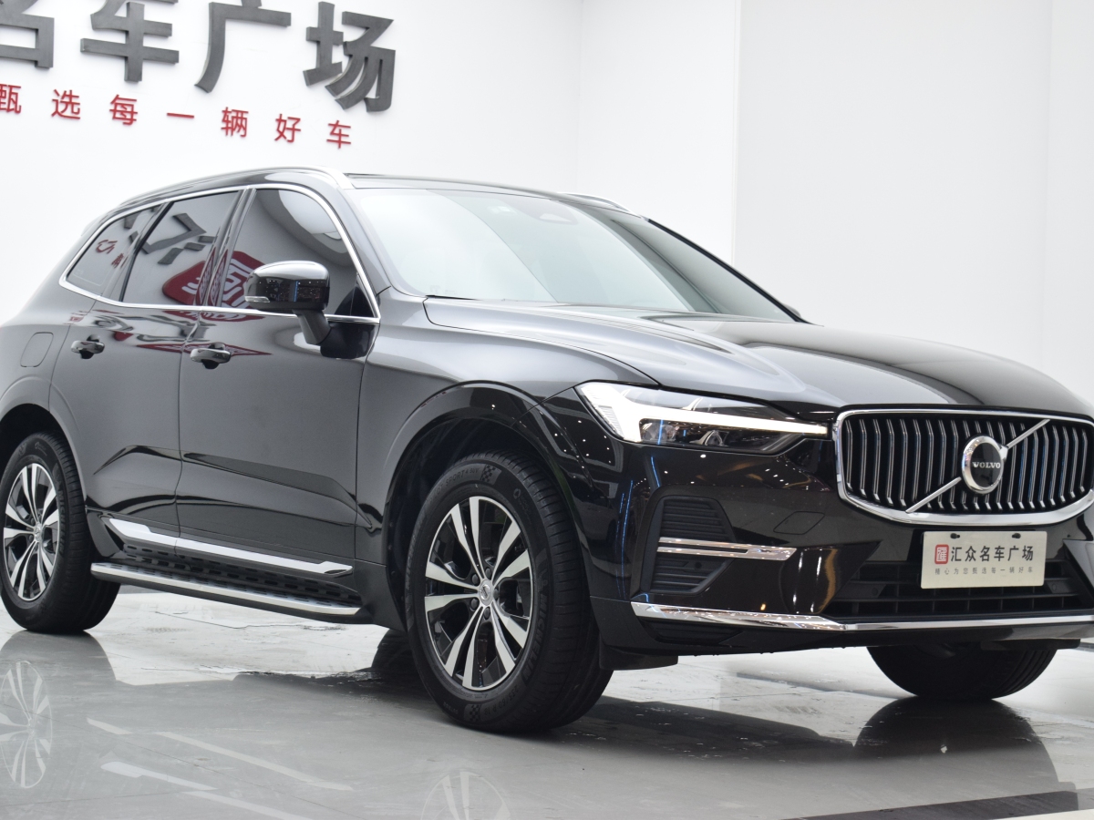 沃爾沃 XC60  2024款 B5 四驅(qū)智逸豪華版圖片
