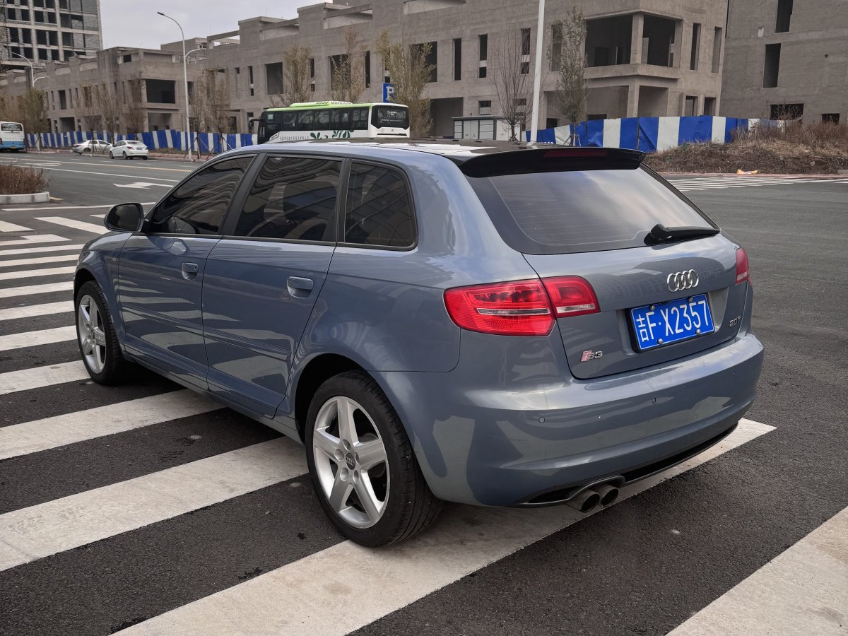 奧迪 奧迪A3  2010款 Sportback 1.8T 豪華型圖片