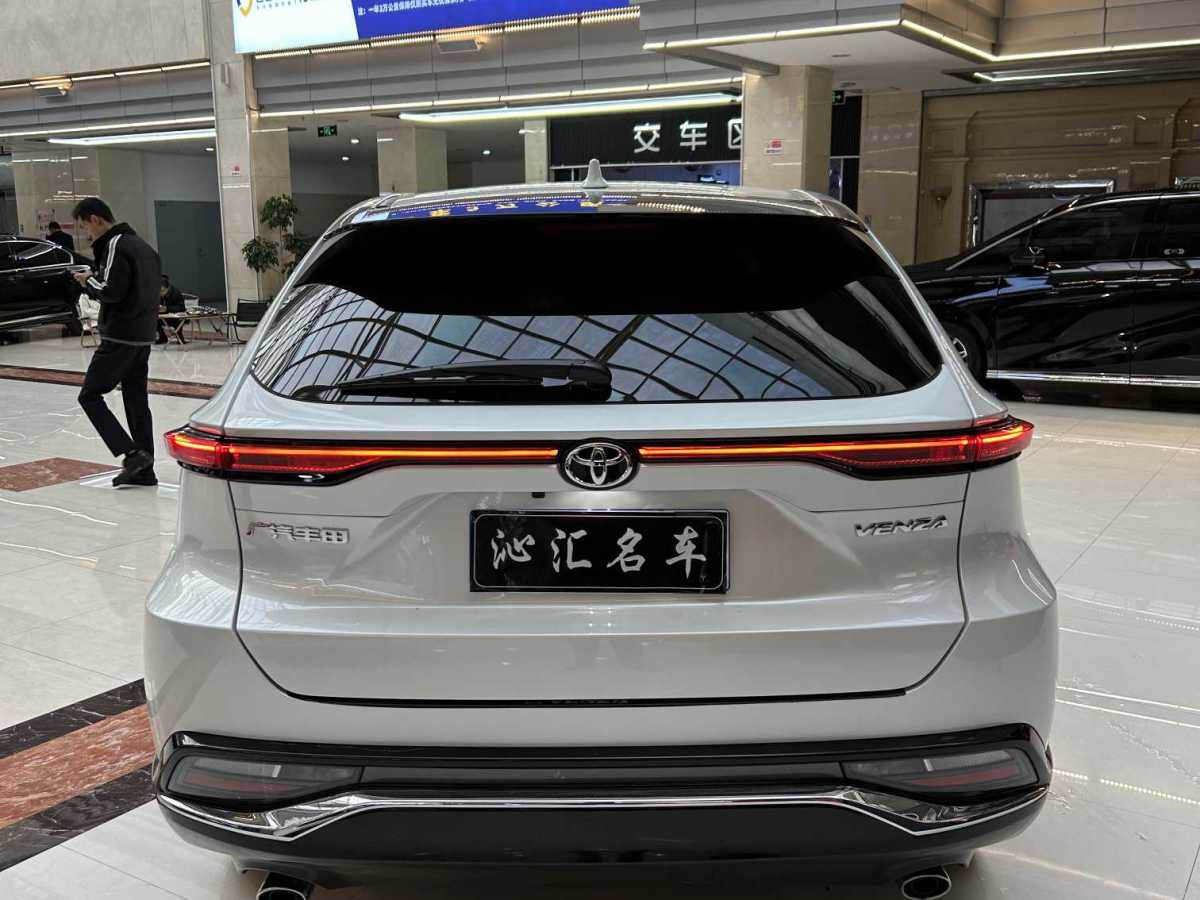 豐田 威颯  2022款 2.0L CVT兩驅(qū)尊貴版圖片