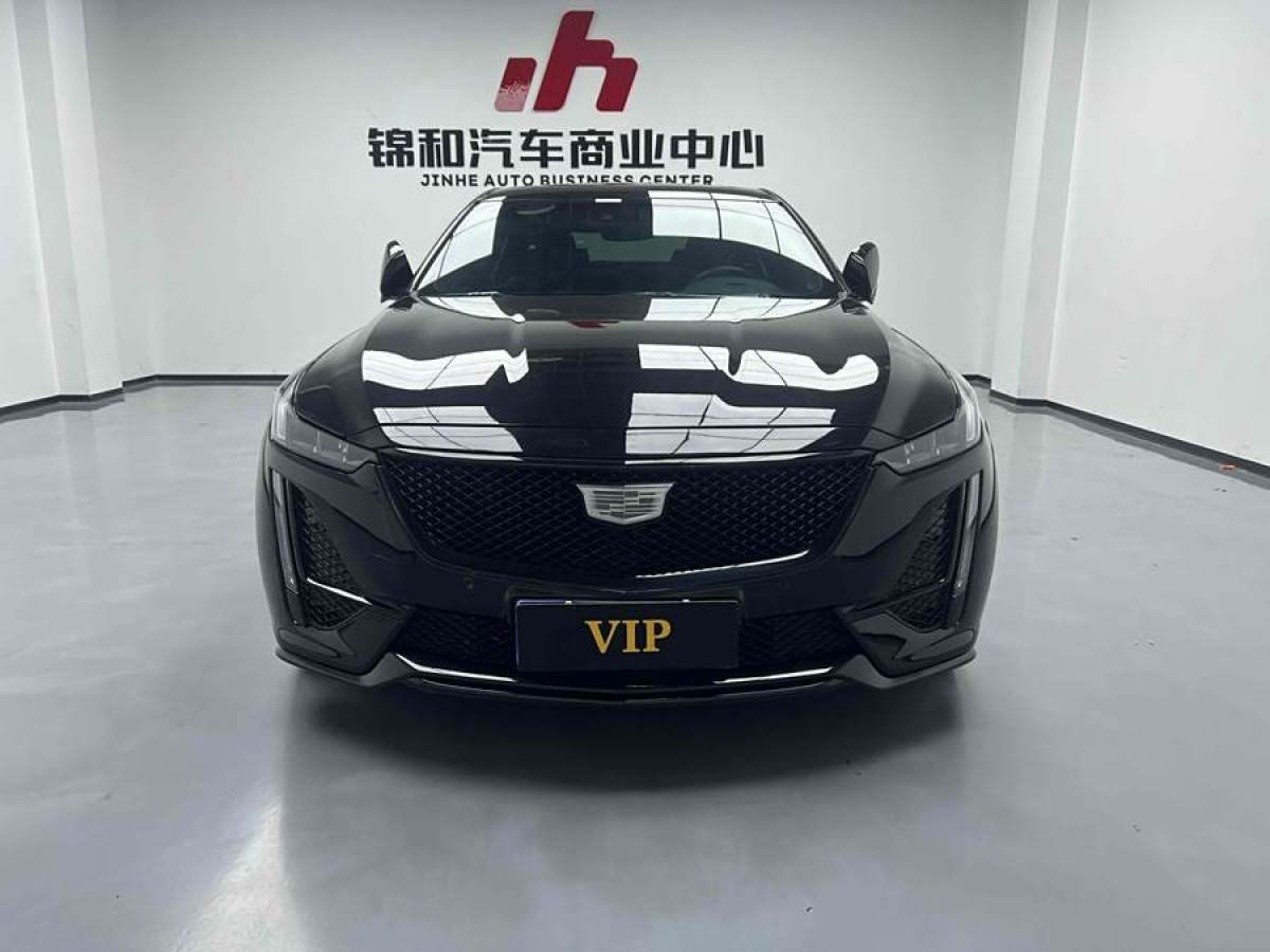 凱迪拉克 CT5  2021款 28T 領(lǐng)先運(yùn)動(dòng)型圖片