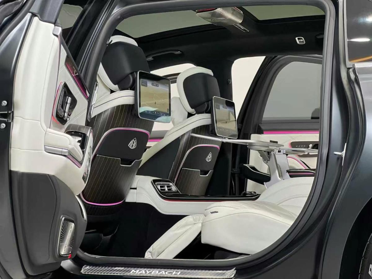 金冠 金冠奔馳V-Class  2023款 2.0T 巴赫?qǐng)D片