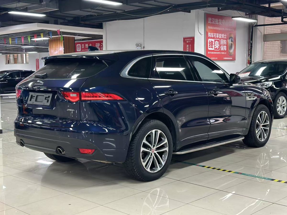 2018年2月捷豹 F-PACE  2016款 2.0T 兩驅(qū)R-Sport運(yùn)動(dòng)版