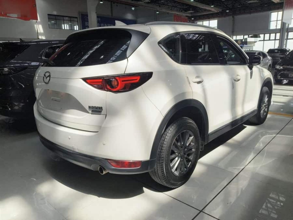 馬自達(dá) CX-5  2020款 改款 2.0L 自動兩驅(qū)智尊型圖片