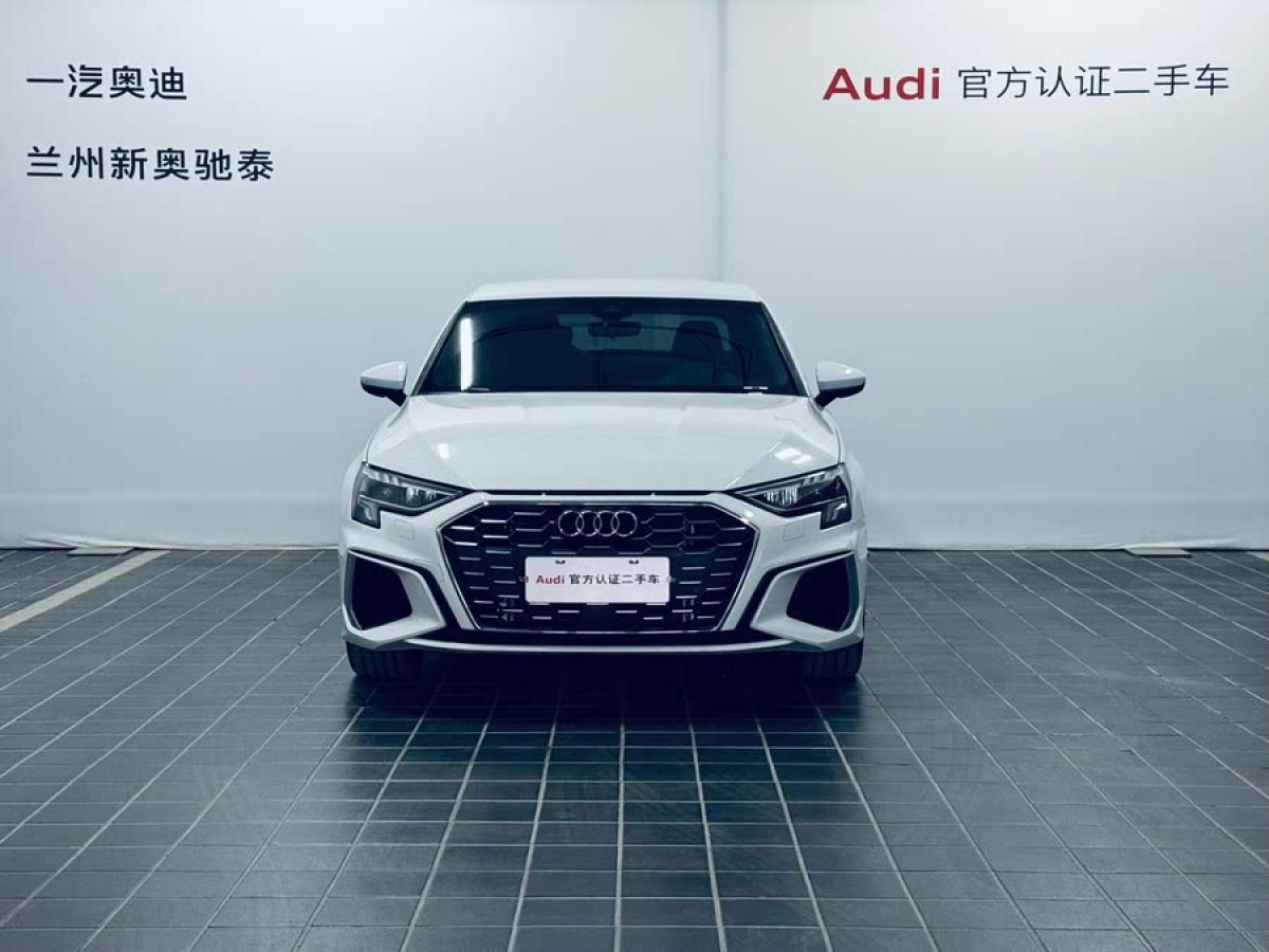 奧迪 奧迪A3  2021款 A3L Limousine 35 TFSI 進(jìn)取運(yùn)動(dòng)型圖片