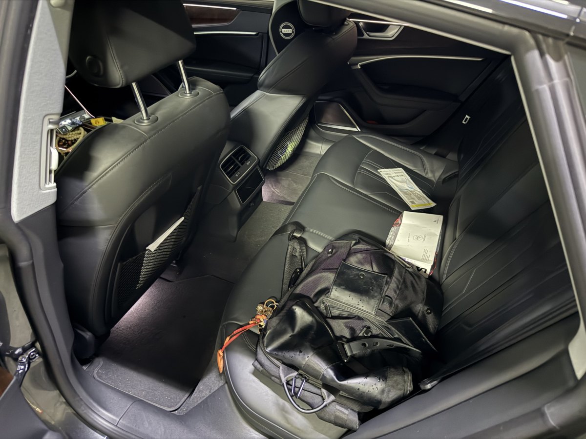 奧迪 奧迪A7  2022款 45 TFSI 尊享型圖片