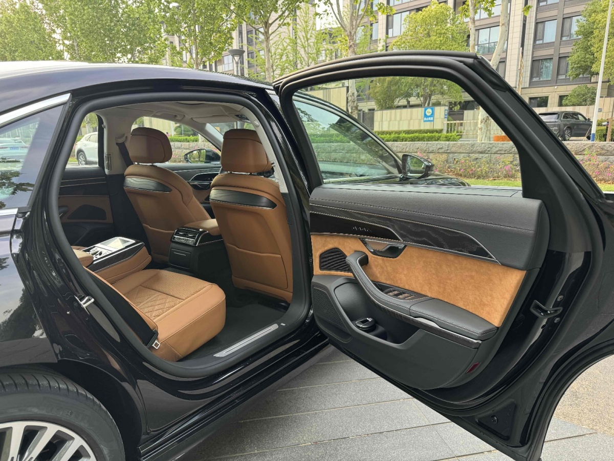 奧迪 奧迪A8  2024款 A8L 50 TFSI quattro 臻選型圖片