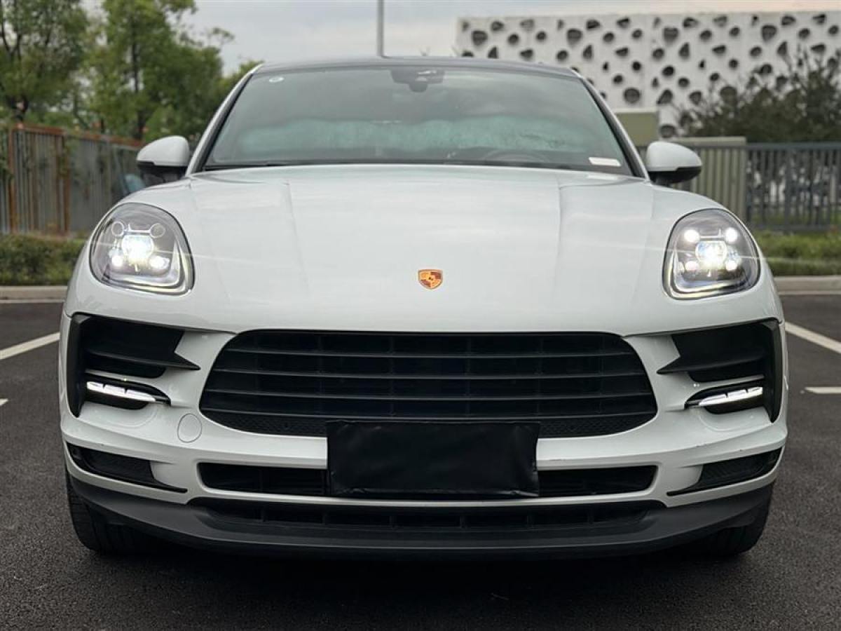 2020年1月保時(shí)捷 Macan  2018款 Macan 2.0T