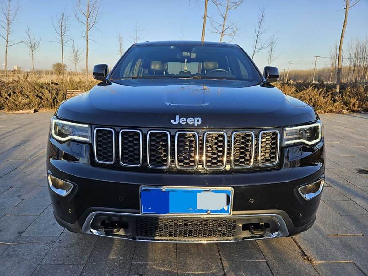 Jeep 大指揮官  2020款 2.0T 四驅(qū)精英版圖片