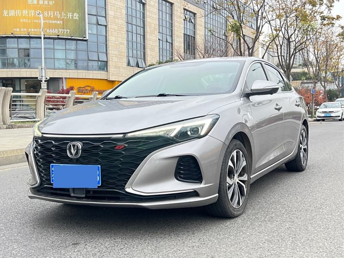 長(zhǎng)安 逸動(dòng)  2021款 PLUS 藍(lán)鯨NE 1.4T GDI DCT尊貴型圖片