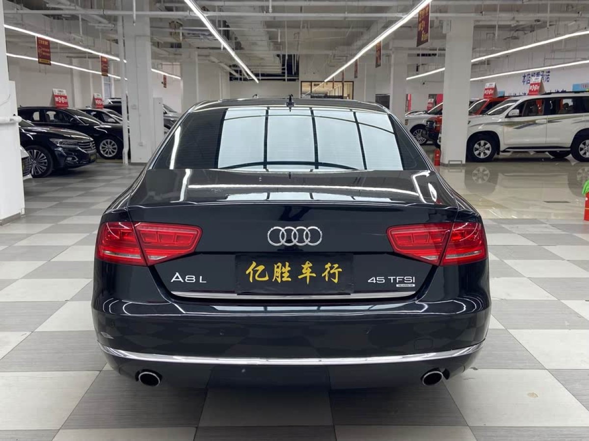 奧迪 奧迪A8  2014款 A8L 45 TFSI quattro豪華型圖片