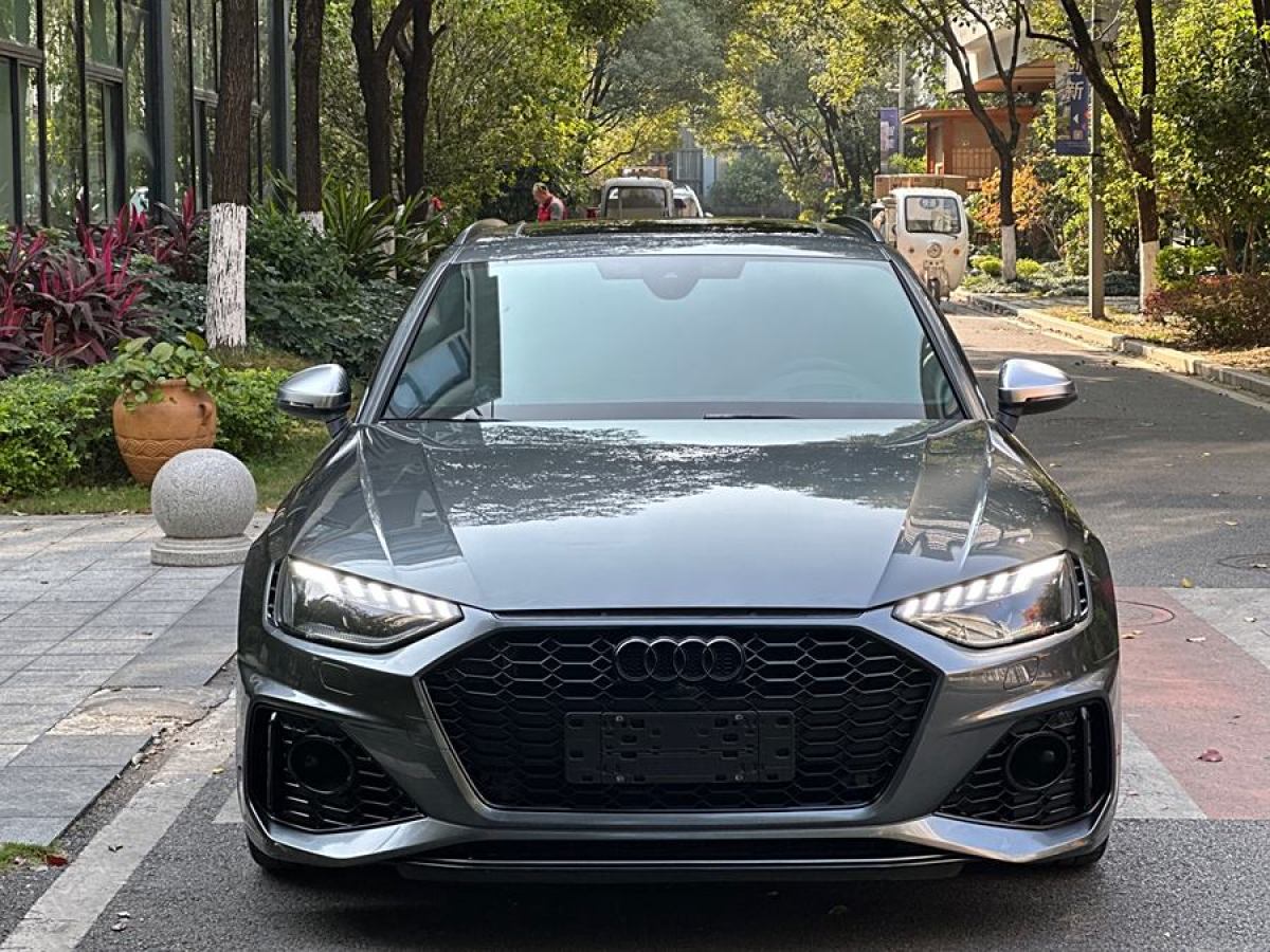 奧迪 奧迪RS 4  2022款 RS4 Avant 黑曜版圖片