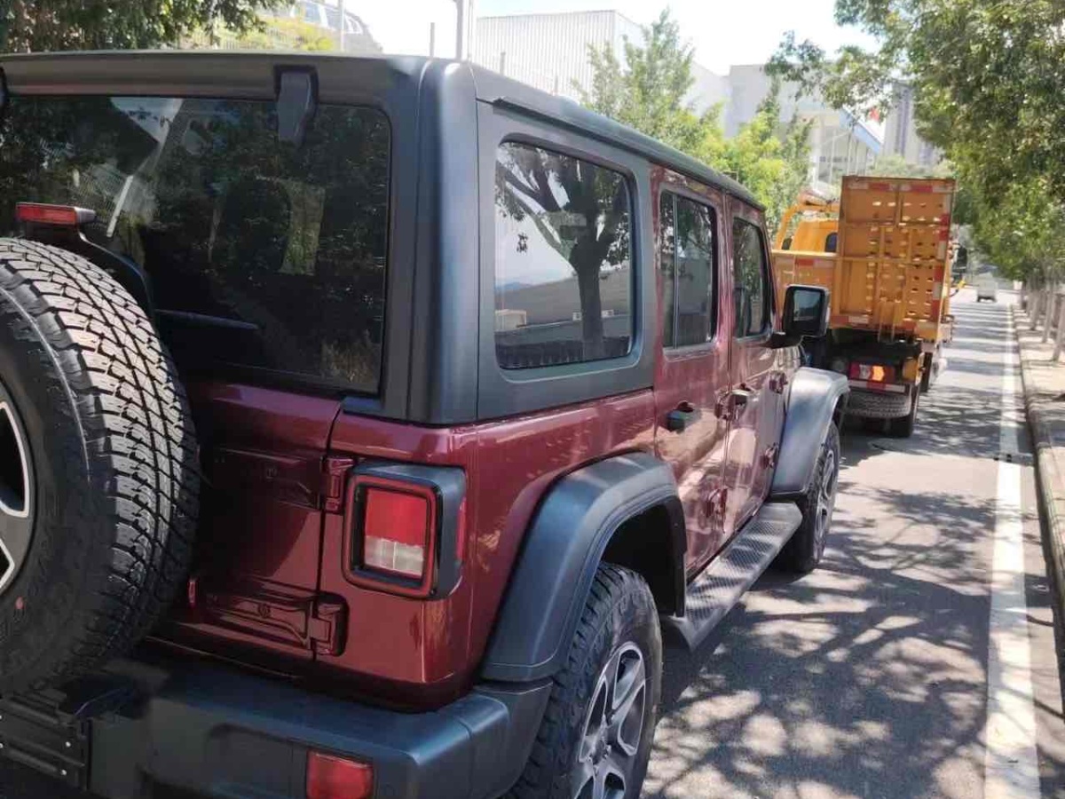 Jeep 牧馬人  2021款 2.0T Sahara 四門(mén)版圖片